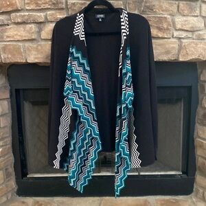 Jones New York black and green sweater cape. Cascading drape. Size XL